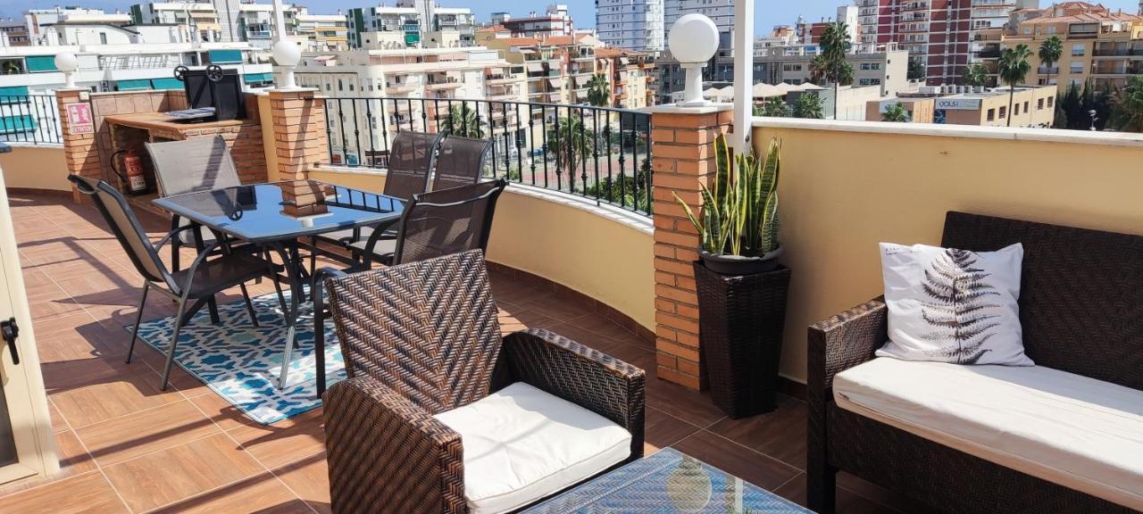 Atico Olimpo Apartment Torre Del Mar Luaran gambar